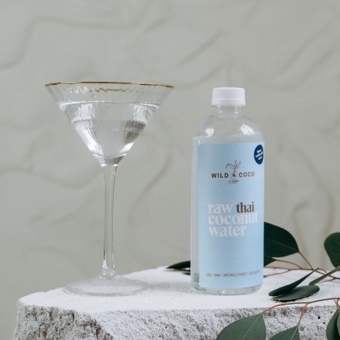 Raw thai coconut water BIO
